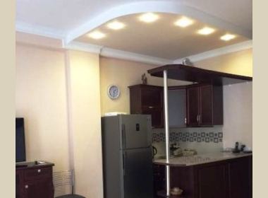 ქირავდება ბინა ვაკეში