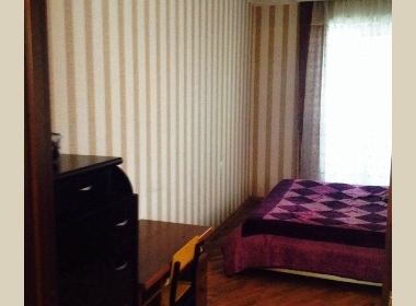 ქირავდება ბინა ვაკეში