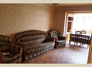 იყიდება ბინა საბურთალოზე