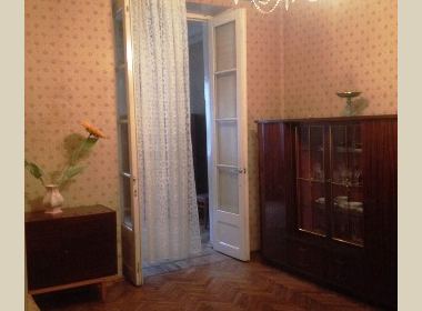 იყიდება ბინა დიდუბეში