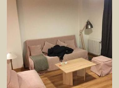 ქირავდება ბინა ვაკეში