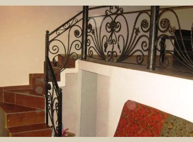 ქირავდება ბინა მთაწმინდა-სოლოლაკში