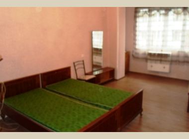 ქირავდება ბინა საბურთალოზე