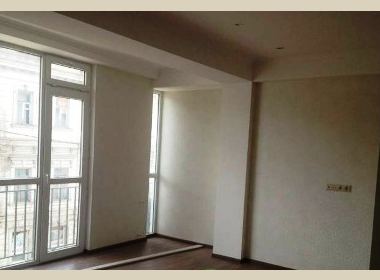 ქირავდება ბინა ჩუღურეთში