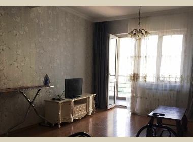 ქირავდება ბინა საბურთალოზე