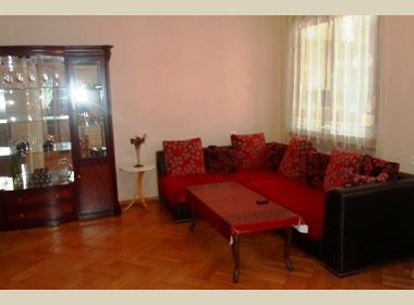 ქირავდება ბინა დიდუბეში