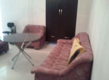 ქირავდება ბინა ვაკეში