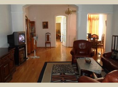 ქირავდება ბინა მთაწმინდა-სოლოლაკში