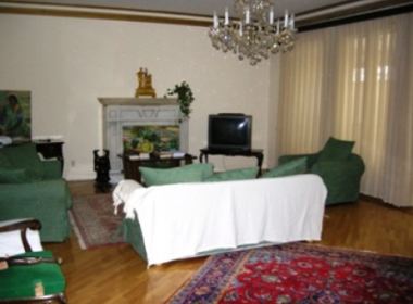 ქირავდება ბინა ვაკეში