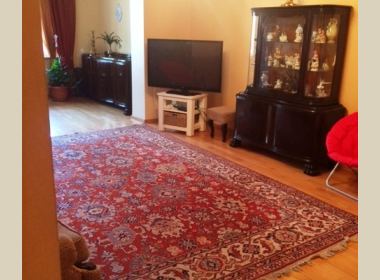 ქირავდება ბინა საბურთალოზე