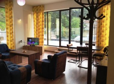 ქირავდება ბინა მთაწმინდა–სოლოლაკში