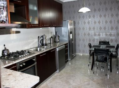 ქირავდება ბინა ვაკეში