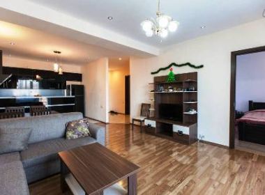 ქირავდება ბინა საბურთალოზე