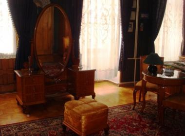 იყიდება ბინა ჩუღურეთში