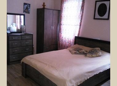 ქირავდება ბინა სოლოლაკში