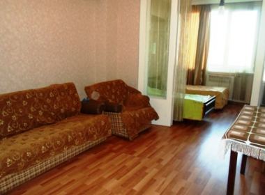 ქირავდება ბინა ვაკეში