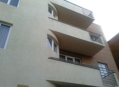 ქირავდება ბინა ვაკეში