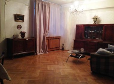 იყიდება ბინა დიდუბეში