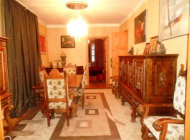 იყიდება ბინა საბურთალოზე