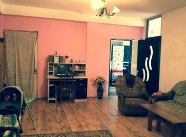 იყიდება ბინა დიღმის მასივში