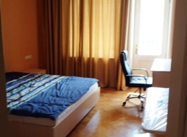 ქირავდება ბინა ვერაზე