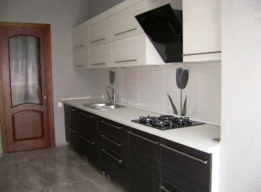 ქირავდება ბინა ვაკეში