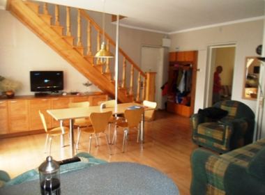 იყიდება ბინა ვაკეში