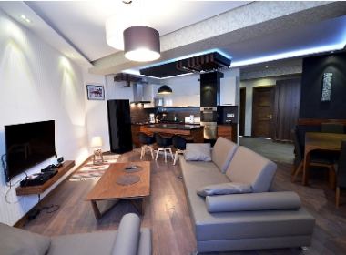 იყიდება ბინა საბურთალოზე