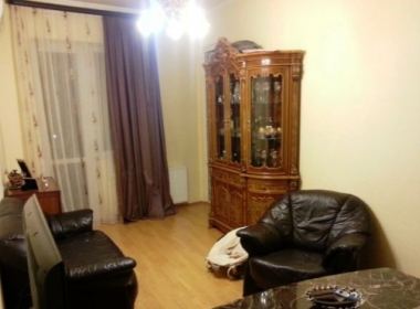 იყიდება ბინა საბურთალოზე