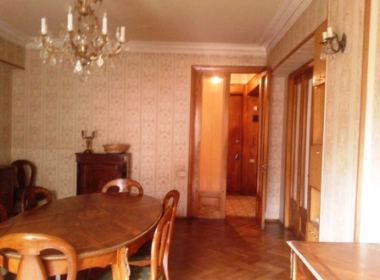 იყიდება ბინა საბურთალოზე