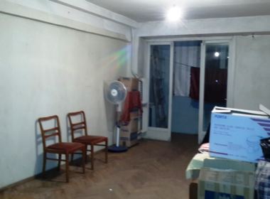 იყიდება ბინა ვაკეში