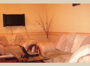 იყიდება ბინა საბურთალოზე