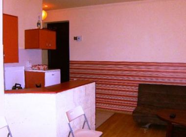 ქირავდება ბინა ვაკეში