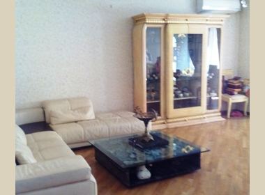 ქირავდება ბინა საბურთალოზე