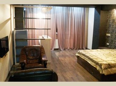 ქირავდება ბინა ვაკეში