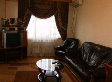 ქირავდება ბინა ვაკეში