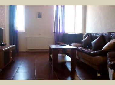 ქირავდება ბინა ვერაზე