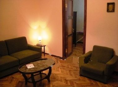 ქირავდება ბინა მთაწმინდა– სოლოლაკში