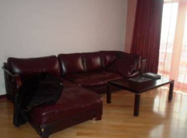 იყიდება ბინა ვაკეში