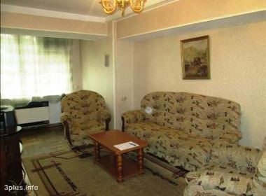 ქირავდება ბინა ვაკეში