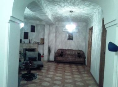 იყიდება ბინა ვაკეში