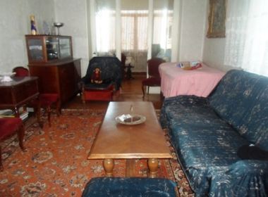 იყიდება ბინა ვაკეში