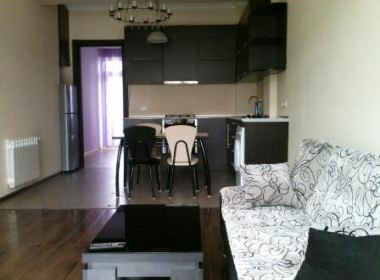 ქირავდება ბინა საბურთალოზე