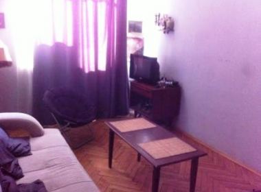 ქირავდება ბინა ვერაზე