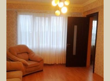 ქირავდება ბინა ვაკეში