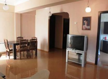 ქირავდება ბინა ავლაბარში