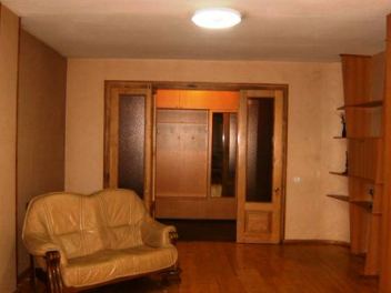 ქირავდება ბინა საბურთალოზე