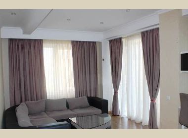 ქირავდება ბინა ვაკეში