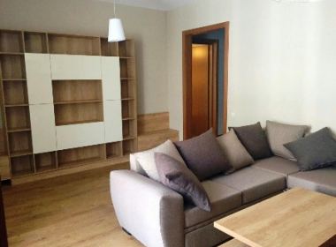 ქირავდება ბინა მთაწმინდა– სოლოლაკში