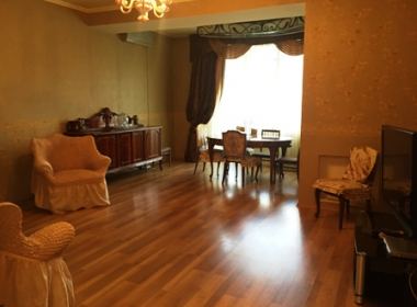 ქირავდება ბინა საბურთალოზე